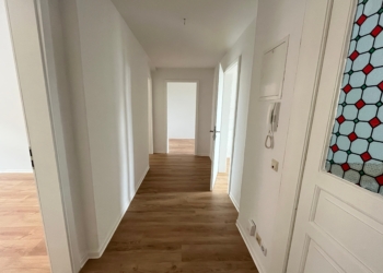 Historischer Charme im Herzen von Chemnitz-Bernsdorf, 09126 Chemnitz, Wohnung