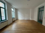 Mitten im Zentrum - Platz für viel Individualität - Wohnzimmer