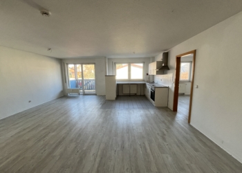 Wohnqualität pur: Balkon, EBK und ruhiges Umfeld, 38820 Halberstadt, Erdgeschosswohnung