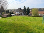 Ruhig, gepflegt und sofort zum Wohlfühlen - Ausblick Wohnzimmer