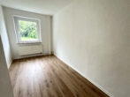 Über wenige Stufen in Ihr neues Zuhause im Erdgeschoss! - Kinderzimmer