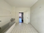 Attraktive Stadtwohnung im Herzen von Chemnitz - Badezimmer