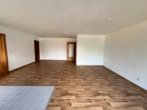 Ihr neues Zuhause in Halberstadt – mit Balkon und 1 Monat kaltmietfrei - Wohnzimmer
