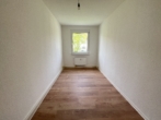 Wohnung in Ebersdorf – Einbauküche & Parkplatz auf Wunsch möglich - Kinderzimmer