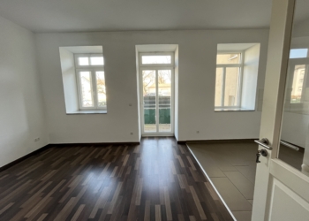 Kaßberg-Wohnung mit Stil – Komfortabler Stellplatz auf Wunsch, 09112 Chemnitz, Erdgeschosswohnung