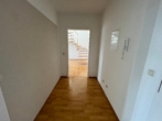 Traumhafte Maisonettwohnung am Küchwald - 2 Monate Kaltmietfrei - Flur