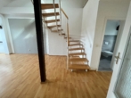 Traumhafte Maisonettwohnung am Küchwald - 2 Monate Kaltmietfrei - Treppe