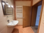 Maisonette-Wohnung mit Fußbodenheizung, Garten und Balkon, Einbauküche auf Wunsch - Bad