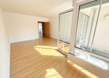 Barrierearme Erdgeschosswohnung im ruhigen Innenhof, 09111 Chemnitz, Wohnung