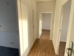 Große 4 Raum Wohnung über den Dächern von Altenburg - Eingangsbereich