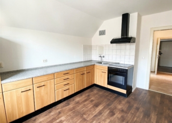 * Gemütliche 2 Zimmerwohnung mit EBK im Grünen *, 03149 Groß Schacksdorf, Wohnung