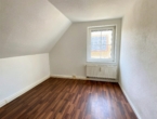 * Gemütliche 2 Zimmerwohnung mit EBK im Grünen * - Schlafzimmer
