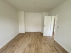 Ruhig gelegen, flexibel ausgestattet: Ihr Wohntraum mit Einbauküche - Stellplatz auf Wunsch möglich - Schlafzimmer