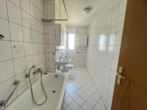 Sonnige Aussichten im 5. Stock – mit Aufzug und Hofblick - Badezimmer