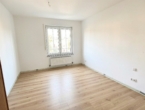 Großzügige 2 Raum-Wohnung mit Balkon - frisch renoviert - Beispielfoto Schlafzimmer