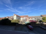 Freundliche Wohnung mit Balkon in idyllischer Lage - Blick vom Balkon