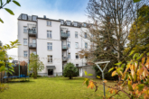 Helle Dachgeschosswohnung mit Einbauküche - 2 Monate Kaltmietfrei - Außenansicht