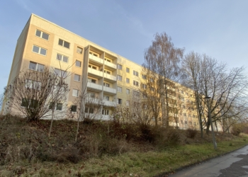Genießen Sie den traumhaften Ausblick – 4 Raum Wohnung in optimaler Lage, 04600 Altenburg, Wohnung