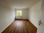 Neuer Glanz & grüne Aussichten – frisch saniert mit neuem Bad - Zimmer