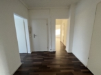 Raum für Komfort: Großzügige Wohnung mit zwei Balkonen und zwei Bädern - Eingangsbereich