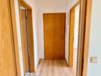 Dachgeschosswohnung in Bernsdorf mit traumhaftem Ausblick - Flur
