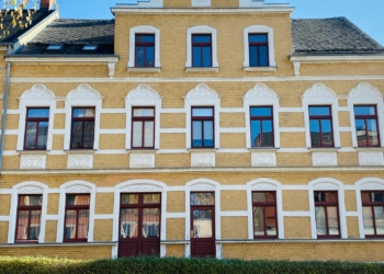 Denkmalgeschütztes Mehrfamilienhaus mit 6 Wohneinheiten, 09131 Chemnitz, Mehrfamilienhaus