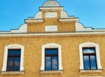 Denkmalgeschütztes Mehrfamilienhaus mit 6 Wohneinheiten - Fassade 2