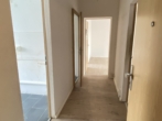 Gemütliche Wohnung mit Balkon - Beispielbild Flur