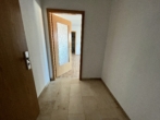 Helle Balkonwohnung mit Einbauküche in Halberstadt - Eingangsbereich